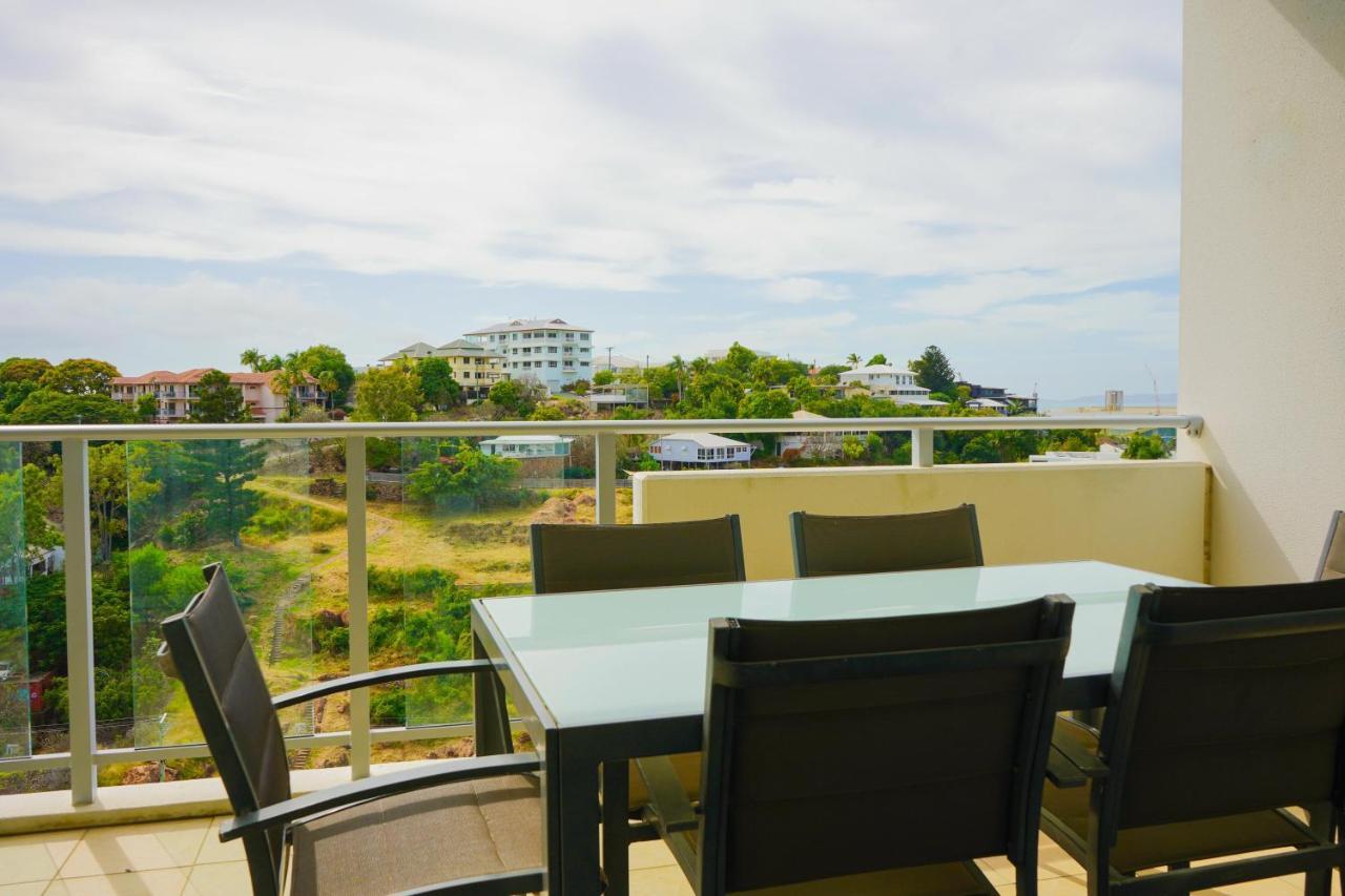 Sea Views At Dalgety Apartment Townsville Exterior photo